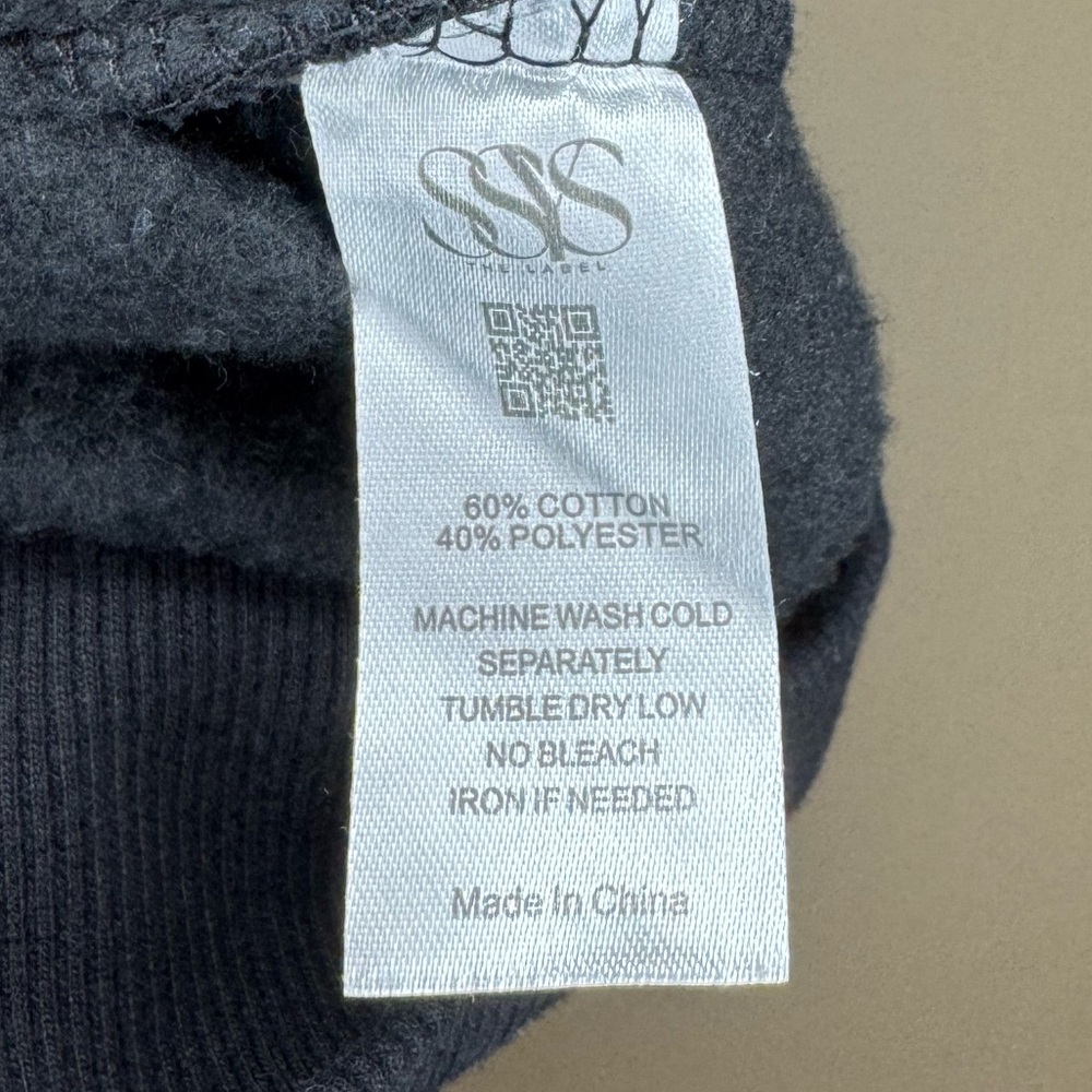 SSYS The Label Embroidered Logo Crewneck Sweatshirt Black Pullover Size M - Picture 3 of 4